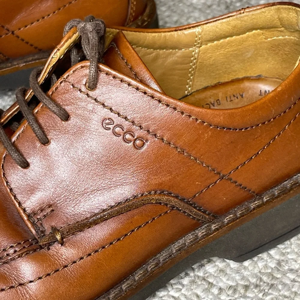 Ecco leather shoes